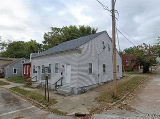 402 N 1st St, Belleville, IL 62220