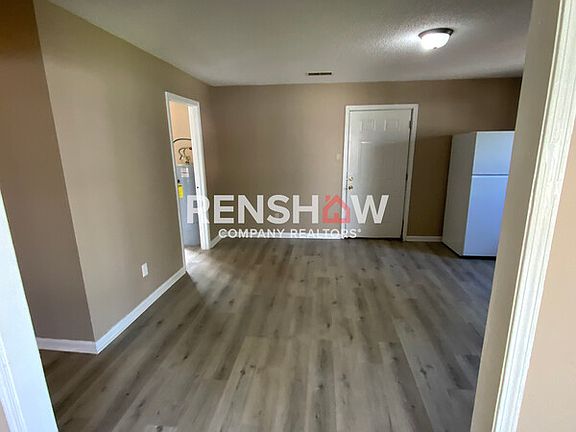 5th image of 204 Harton Ave
