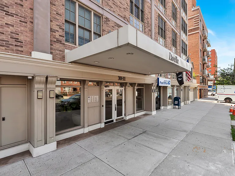 30-11 21st St #6D — Photo 15
