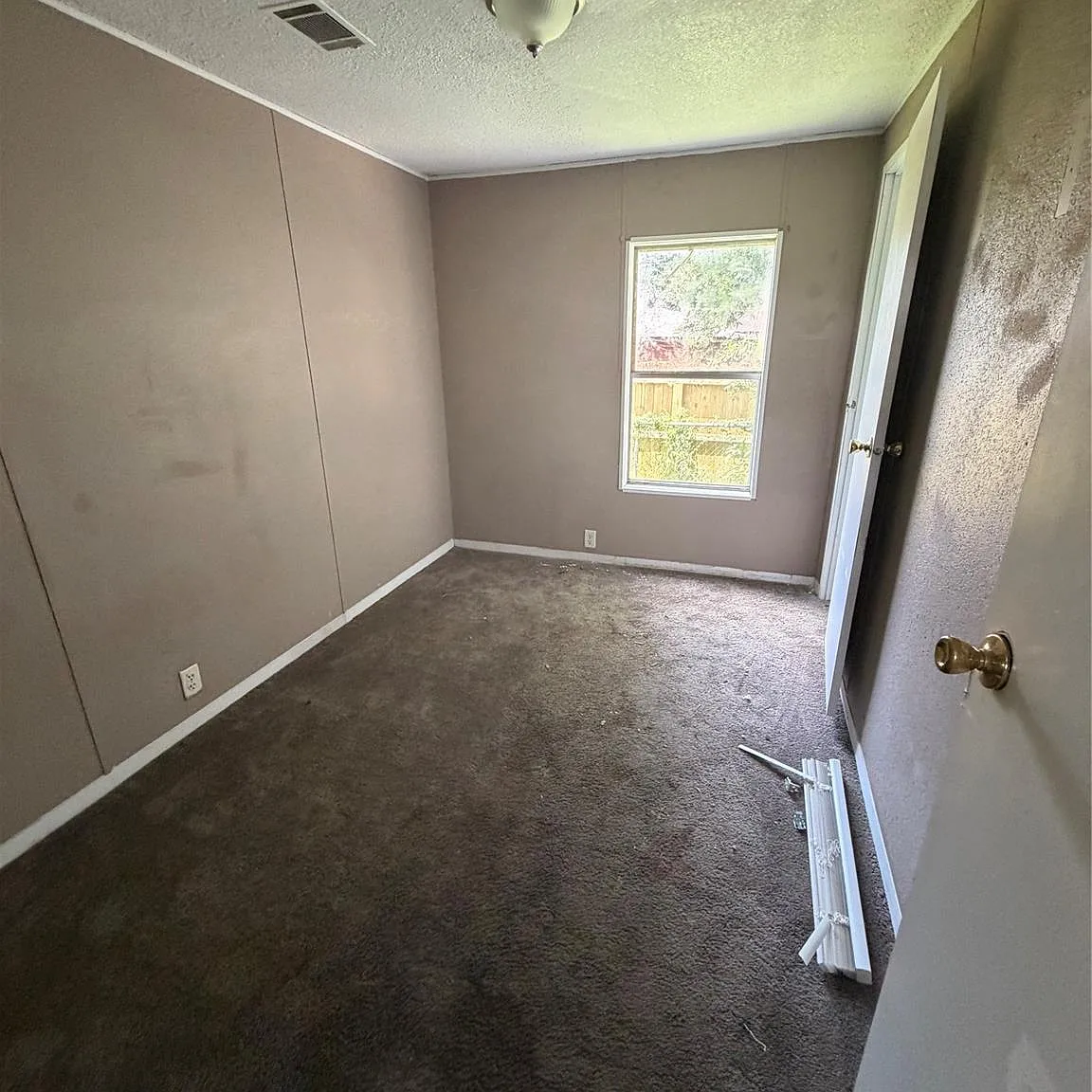 3 bed, 1368 sqft, $1,275 — Photo 4