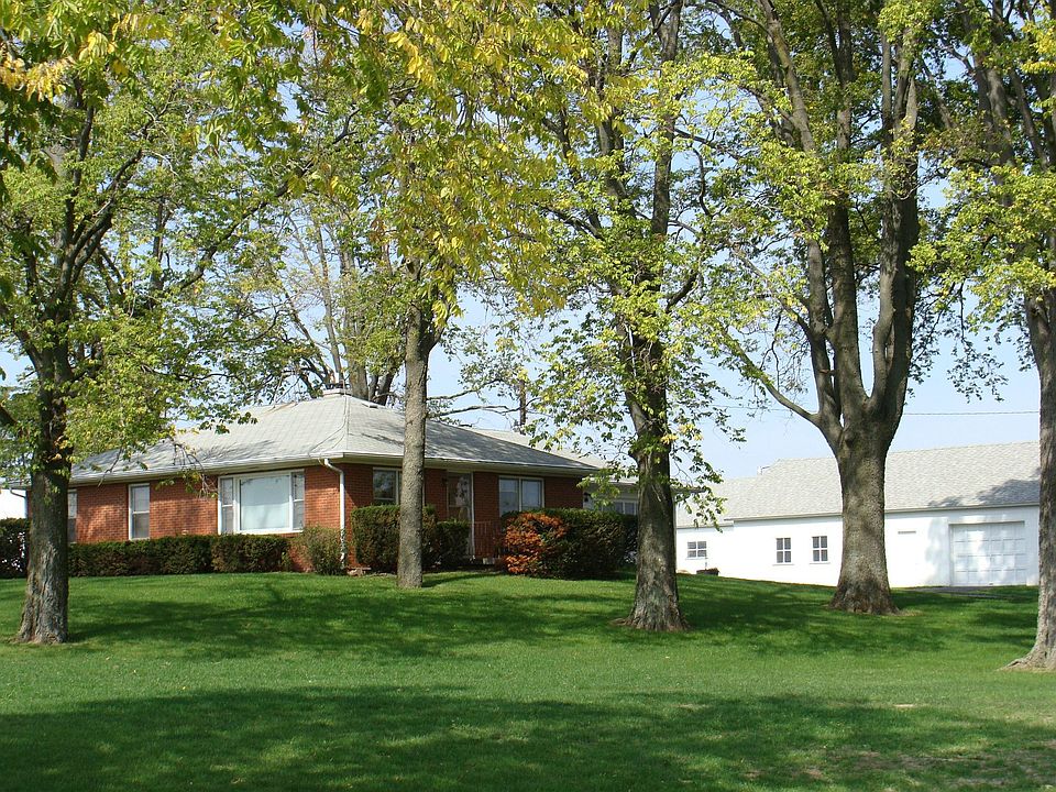 corner lot w/mature trees