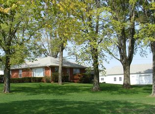 1848 County Farm Rd, Monticello, IL 61856