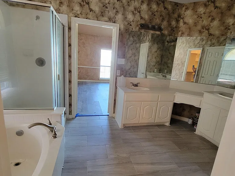 5400 Meadow Valley Dr — Photo 24