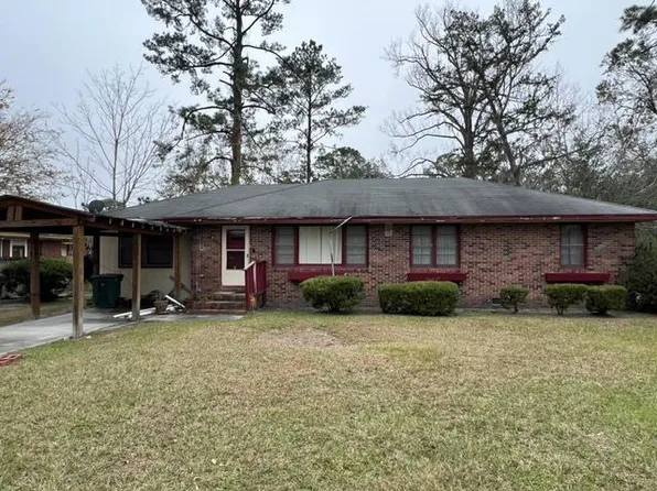 816 Bunche Dr, Valdosta, GA 31601