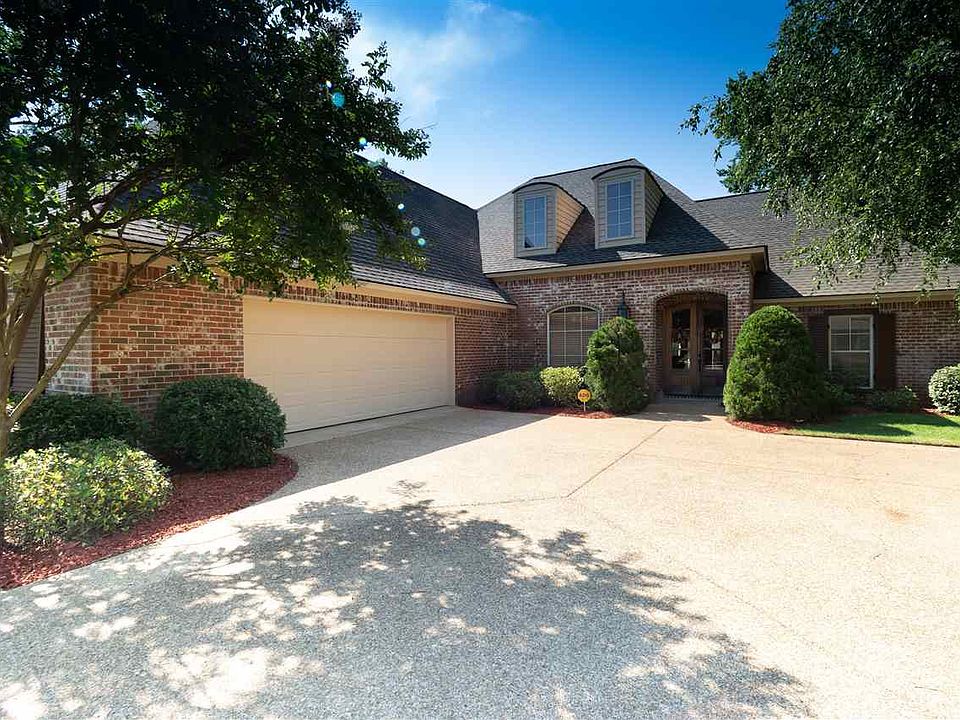 1st image of 117 Bear Creek Cir