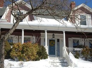 26 Rockland St, Swampscott, MA 01907