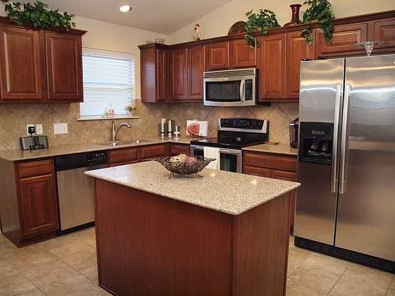 3rd image of 1805 Slate Creek Dr