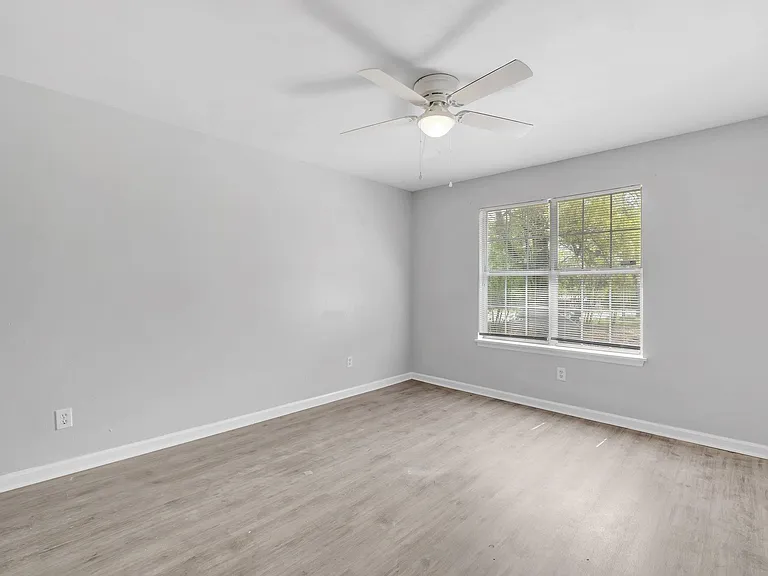700B Liberty St #B — Photo 11