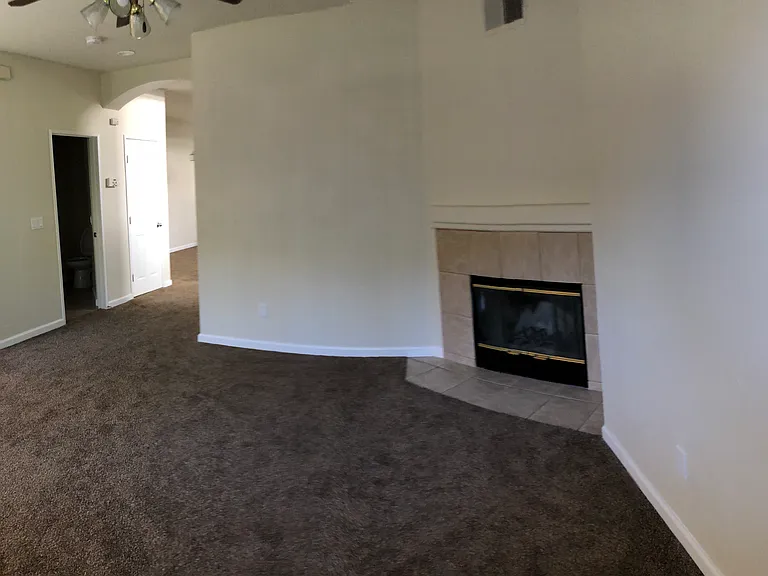 4334 Rockwood Ct — Photo 3