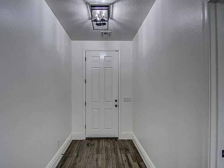 4950 S Fern Dr — Photo 30