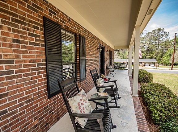 4th image of 2017 Wood Valley Dr