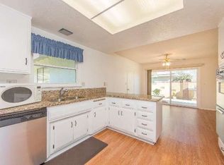 152 Bluefield Ave, Thousand Oaks, CA 91320