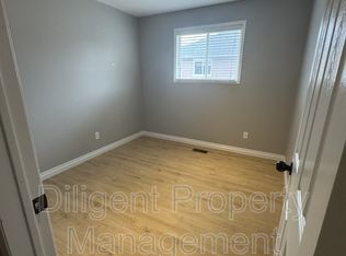 1537 Ravenwood Dr UNIT 2, Peterborough, ON K9K2J4