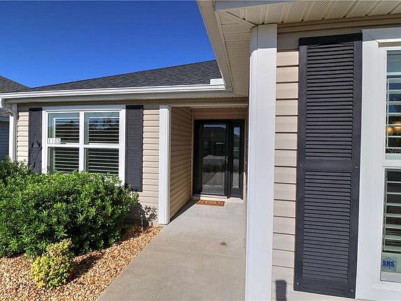 2nd image of 1185 Greywood Ln