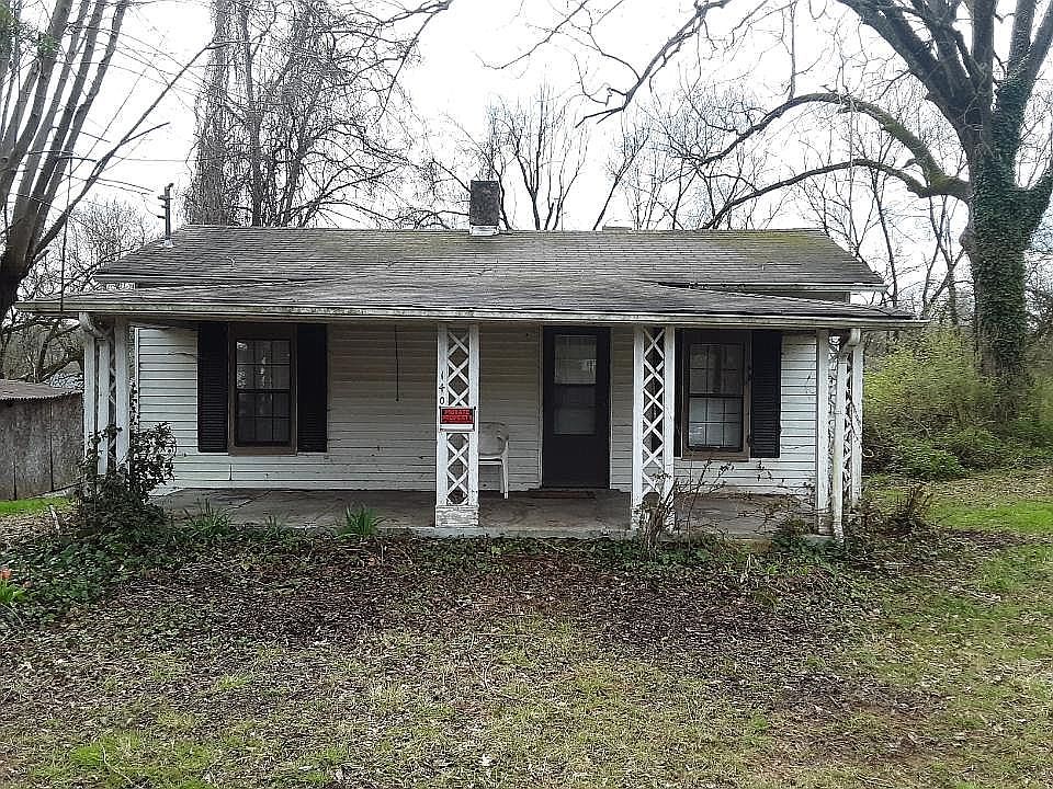 1st image of 140 W Moody Ave