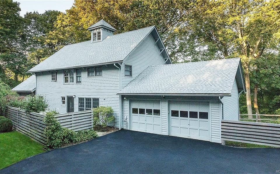 1st image of 57 Jaffray Ct