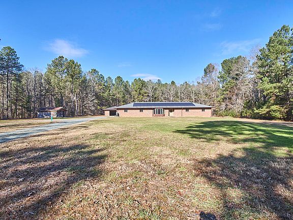2nd image of 2864 Hewett Ln