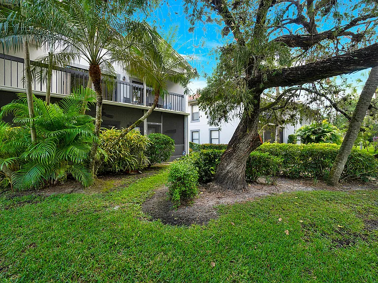 11311 Pond View Dr #C101 — Photo 24