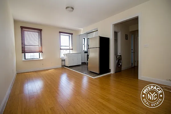 Rented by MySpaceNYC | media 15