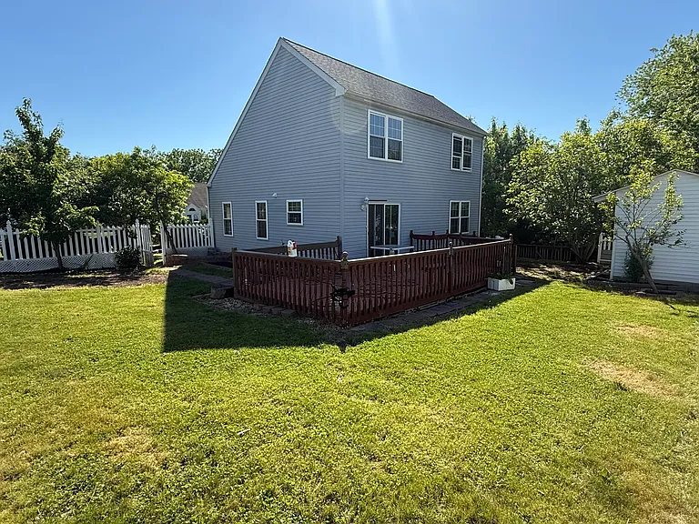 235 Village Green Ln — Photo 8