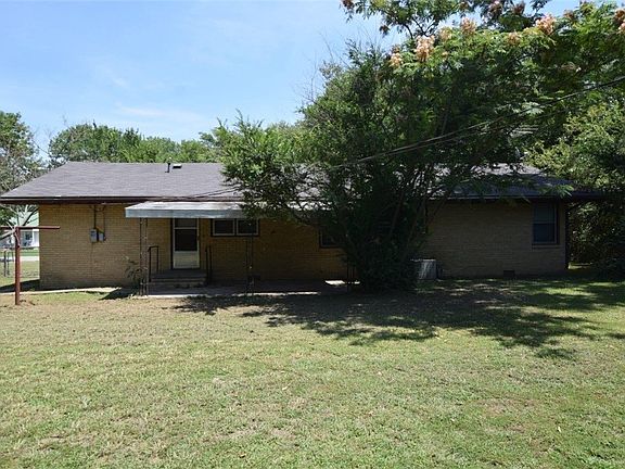 5th image of 811 N Ross Ave