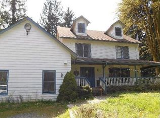 10979 Kiowa Rd, Apple Valley, CA 92308