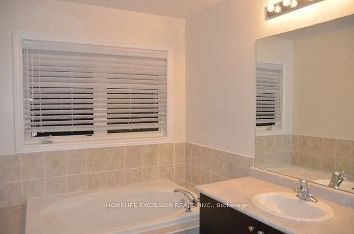 28 Black Locust Dr — Photo 12