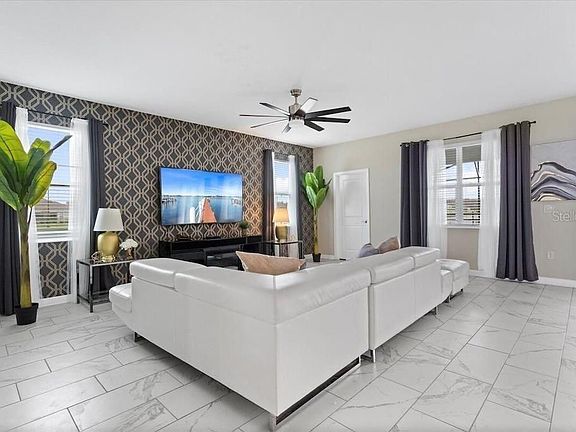 3rd image of 2883 Stanza Ct