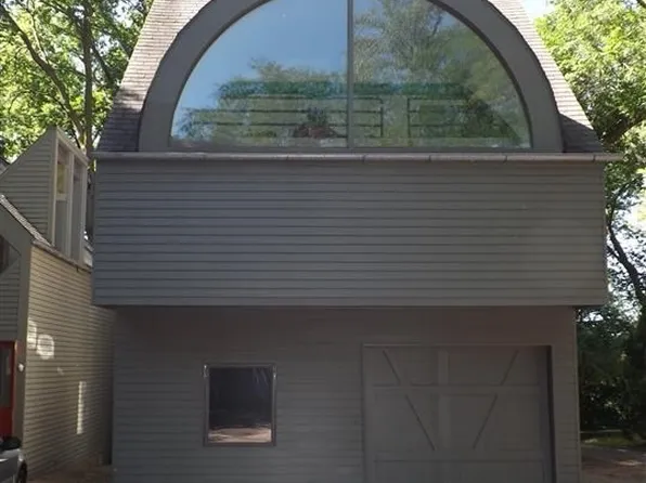 6009 Lafayette Ct, Omaha, NE 68132