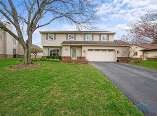 5219 Westcroft Dr, Sylvania, OH 43560