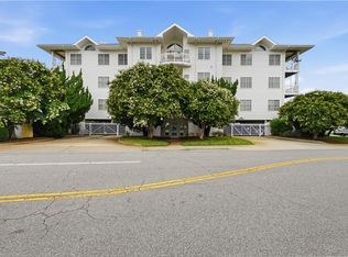 400 Rudee Point Rd APT 107, Virginia Beach, VA 23451