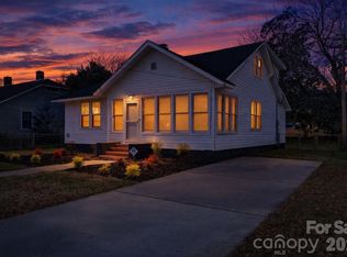 215 S King St, Gastonia, NC 28052