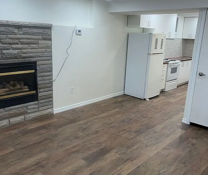 154 Oakcrest Dr #BASEMENT — Photo 5