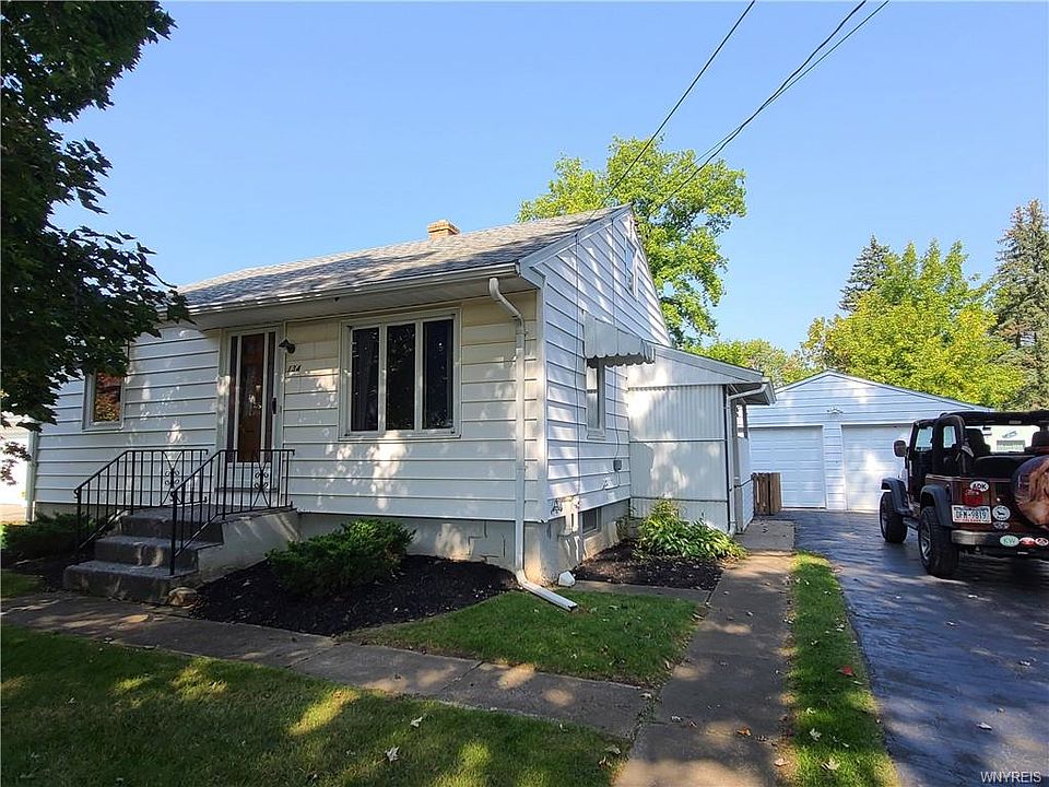 1st image of 134 Worthy Ave
