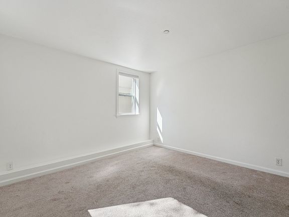 5th image of 735 Sir Francis Drake Blvd #B