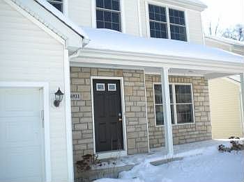 2nd image of 6931 Onyxbluff Ln