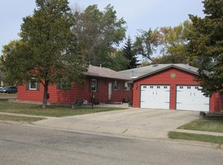 623 S Congress St, Aberdeen, SD 57401