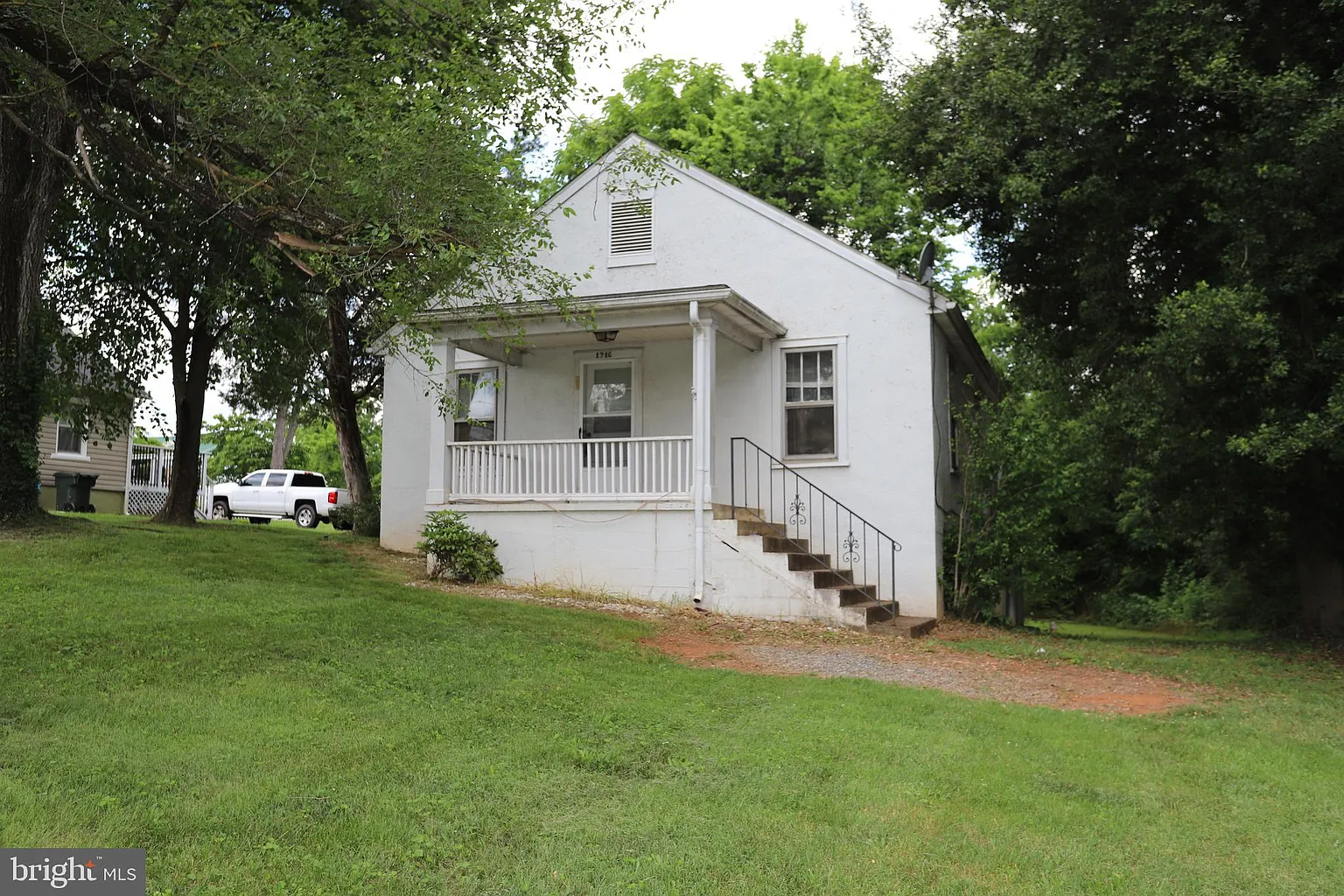 1710 Orange Rd photo 1