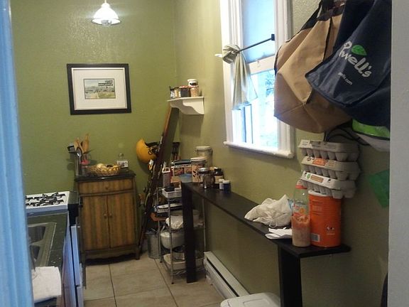 4th image of 1537 Gaylord Street # 5 Fl 2nd