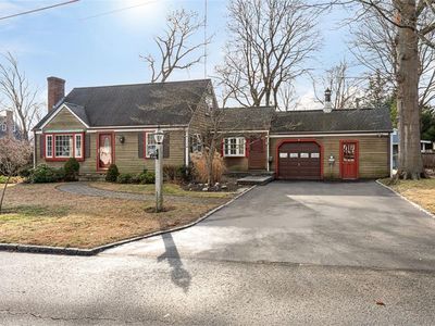 6 Ledge Rd, Barrington, RI, 02806