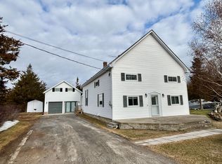 1868 County Road 14 Rd, Prince Edward County, ON K0K 1A0