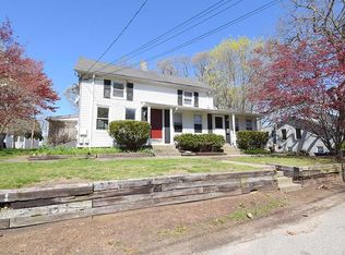 47 Drum Rock Ave, Warwick, RI 02886