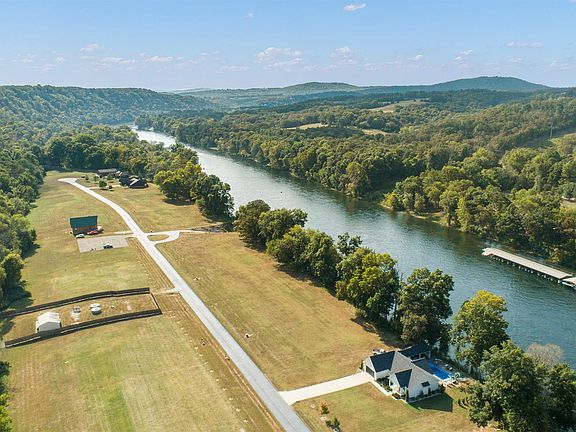 5th image of 43 Cane Island Rd