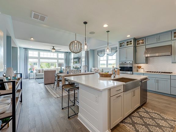 Kitchen1_Bluebell_GOV