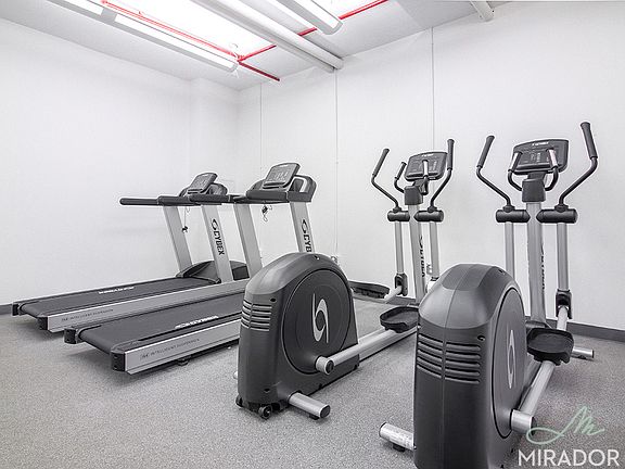 5th image of 255 W 14th St APT 6E