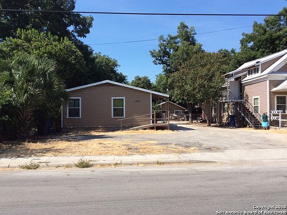 2nd image of 123-127 E SAYERS AVE