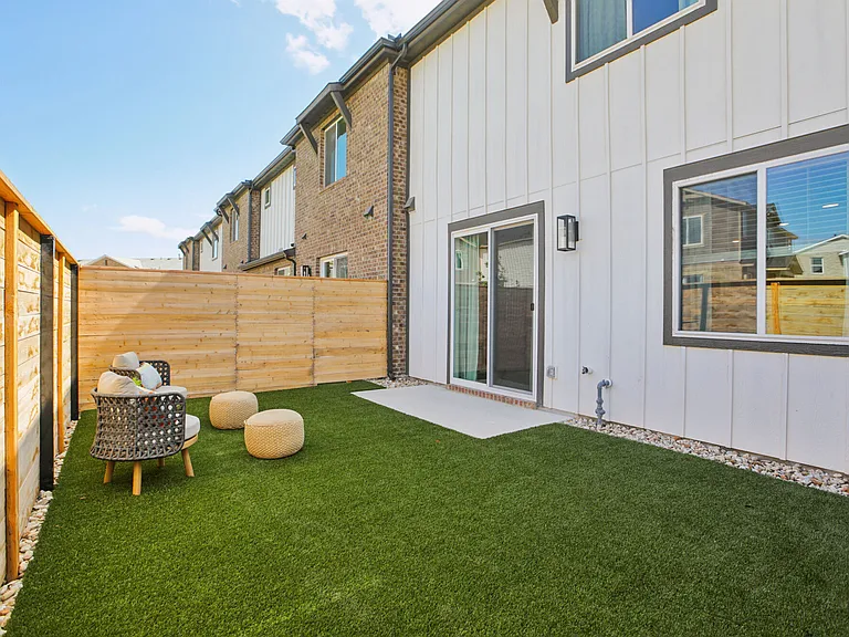 BB Living Sweetwater Crossing — Photo 7