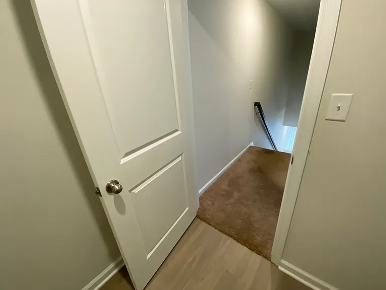 1512 Auckland Ct — Photo 23