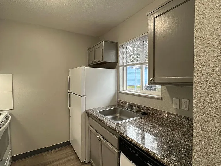 Powell Butte Townhomes — Photo 47