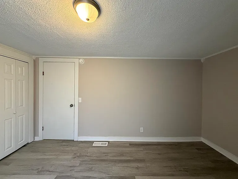 510 Ridgecrest Dr — Photo 18